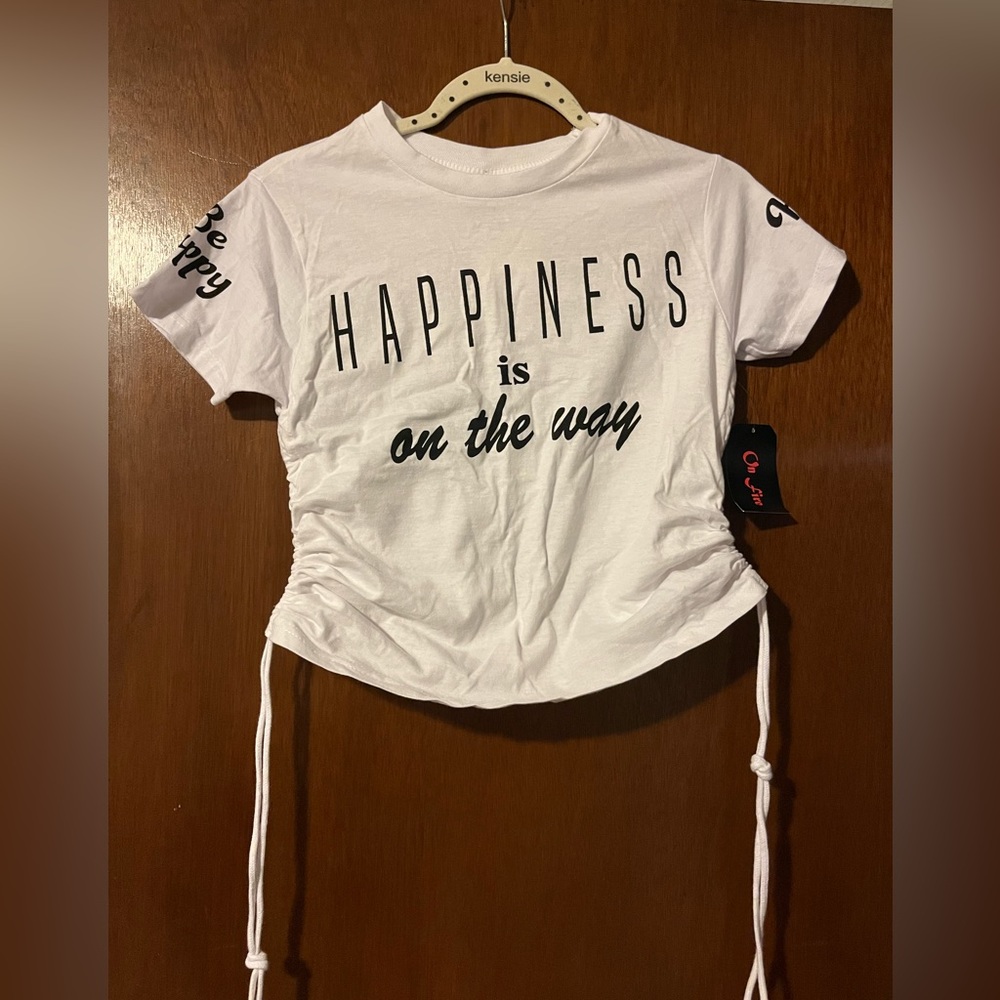 Short sleeve top with pull string sides
